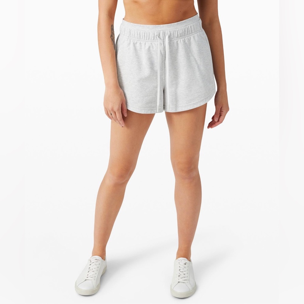 Lululemon Inner Glow High-Rise Short 3”